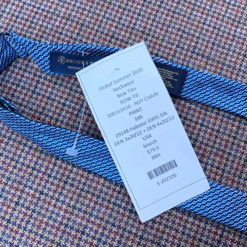 NEW Brooks Brothers Bow Tie Blue Chain Link Rare Sample Made In USA
